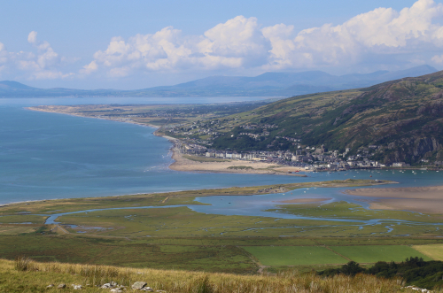 Tens of thousands of new homes built on flood plains - claim